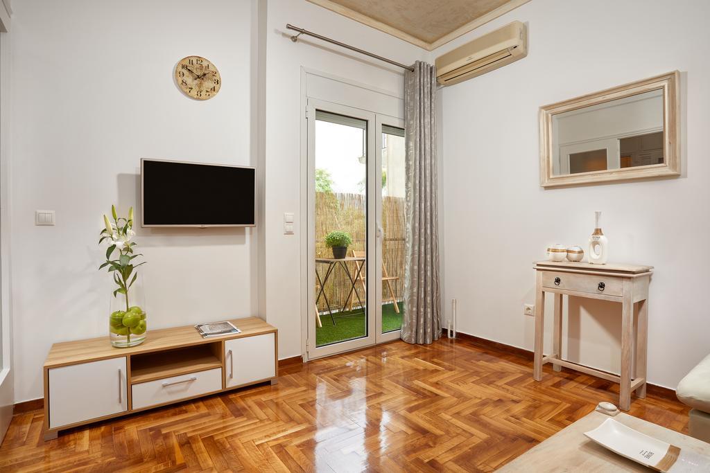 Modern And Cozy Apartment In The Centre Of Atene Esterno foto